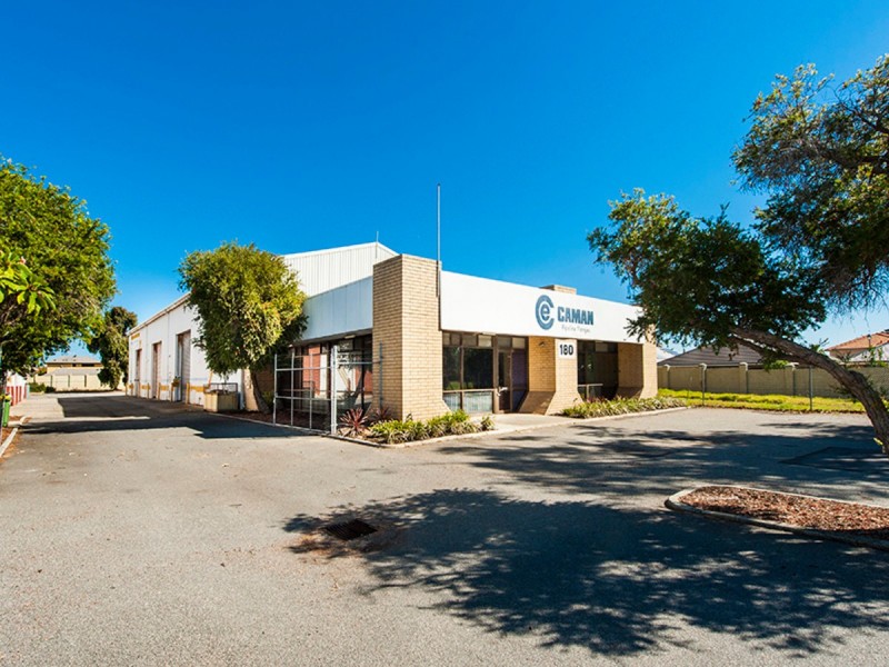 180 – 182 Daly Street, Belmont WA 6104