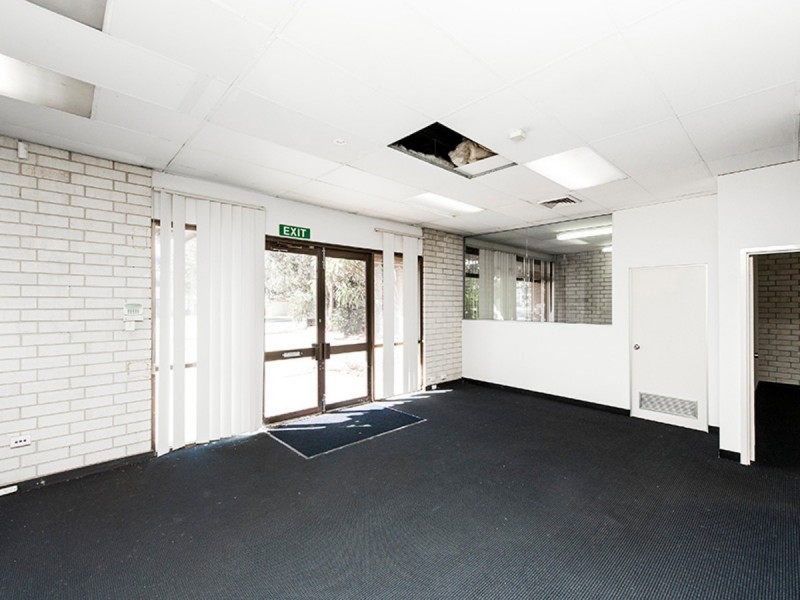 180 – 182 Daly Street, Belmont WA 6104