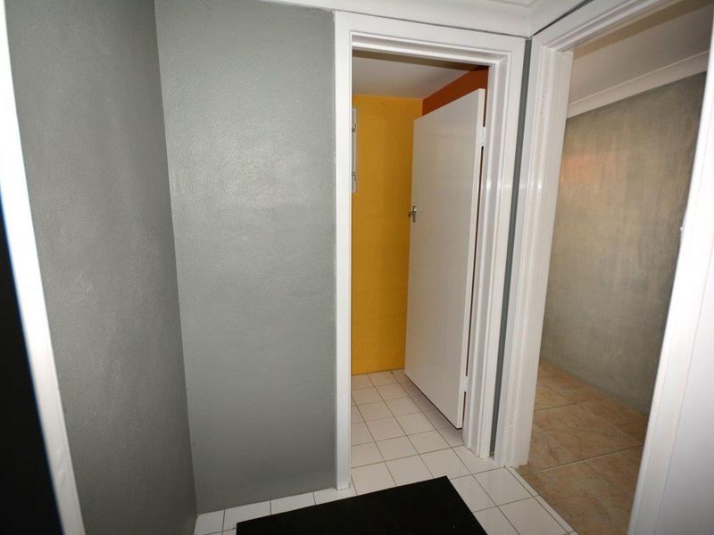 176 Gabriel Street, Cloverdale WA 6105