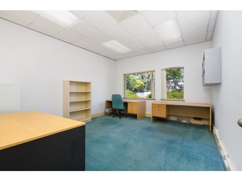70 Grandstand Road, Ascot WA 6104