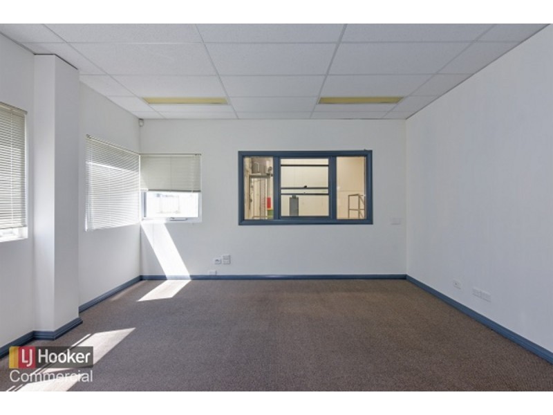 4 – 8 Blackburn Drive, Port Kennedy WA 6172