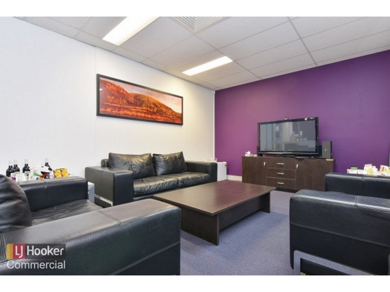 1/30 Wheeler Street, Belmont WA 6104