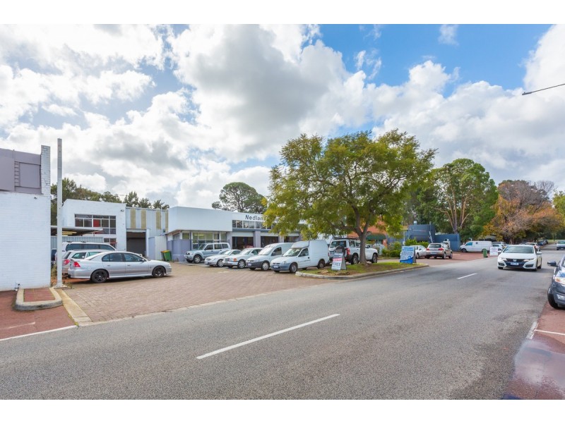 25 Carrington Street, Nedlands WA 6009