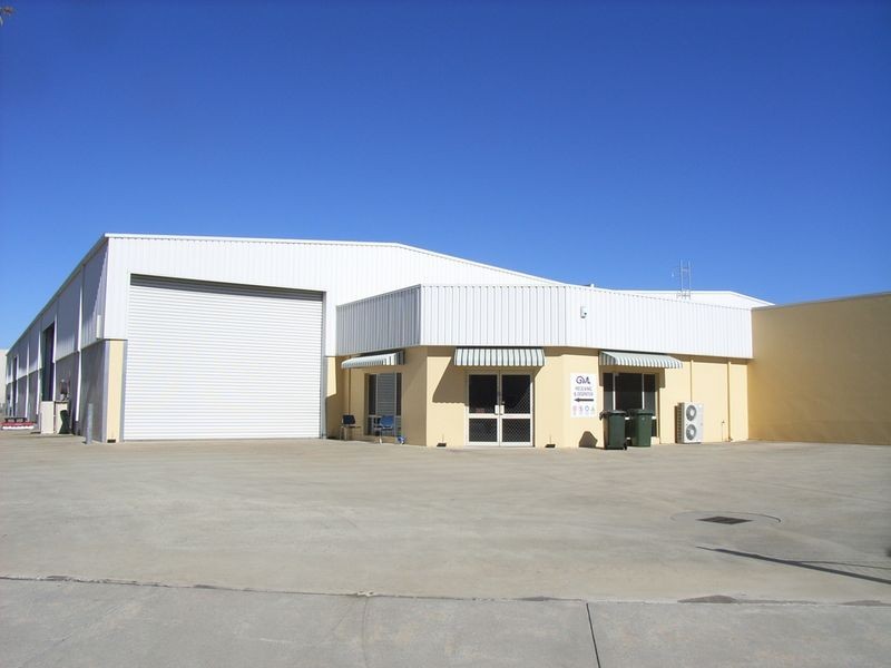 5-7 Martin Place, Canning Vale WA 6155