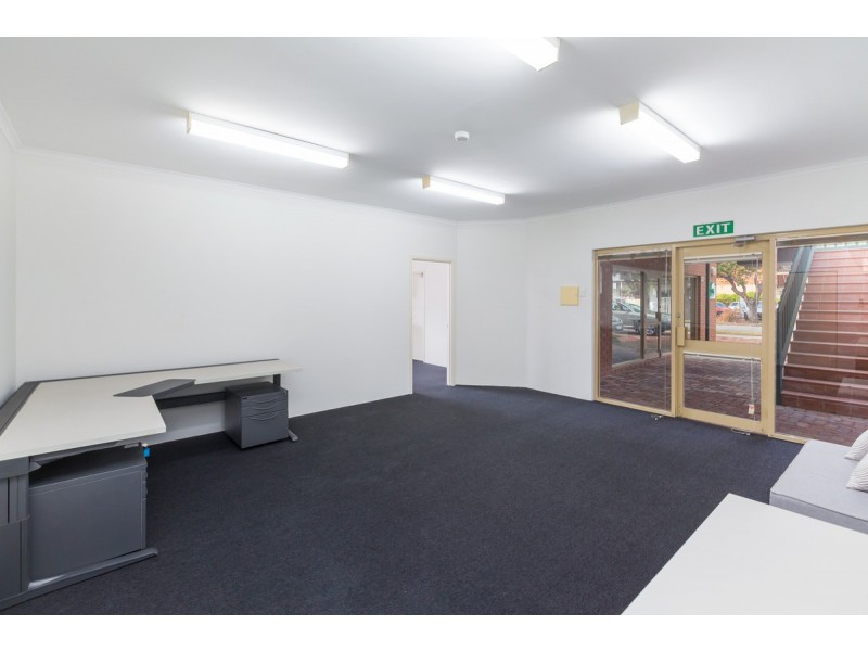 24 Leura Street, Nedlands WA 6009