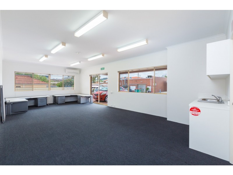 24 Leura Street, Nedlands WA 6009