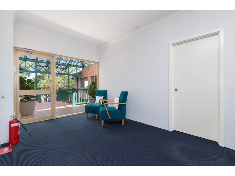 24 Leura Street, Nedlands WA 6009