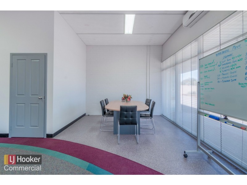 4 5 & 6/70 Clavering Road, Bayswater WA 6053