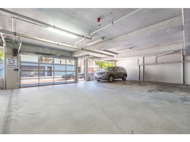 1/2 Braid Street, Perth WA 6000