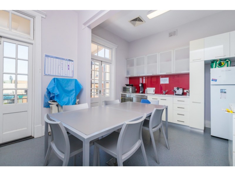 Level 1/78 Stirling Highway, North Fremantle WA 6159