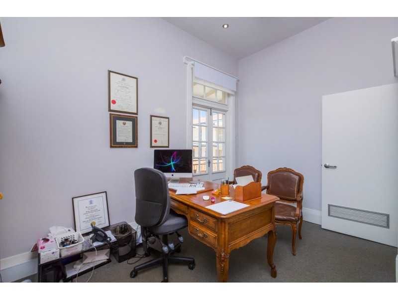 Level 1/78 Stirling Highway, North Fremantle WA 6159