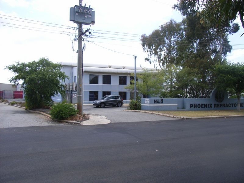 8 Wittenberg Drive, Canning Vale WA 6155