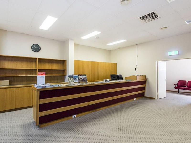 46 Chelsea Court, Dianella WA 6059