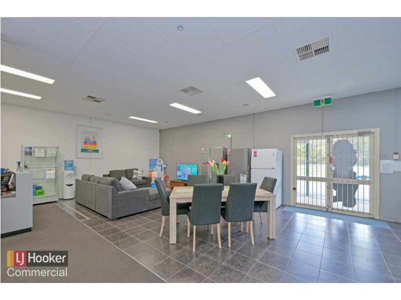 1/103 Dixon Road, Rockingham WA 6168