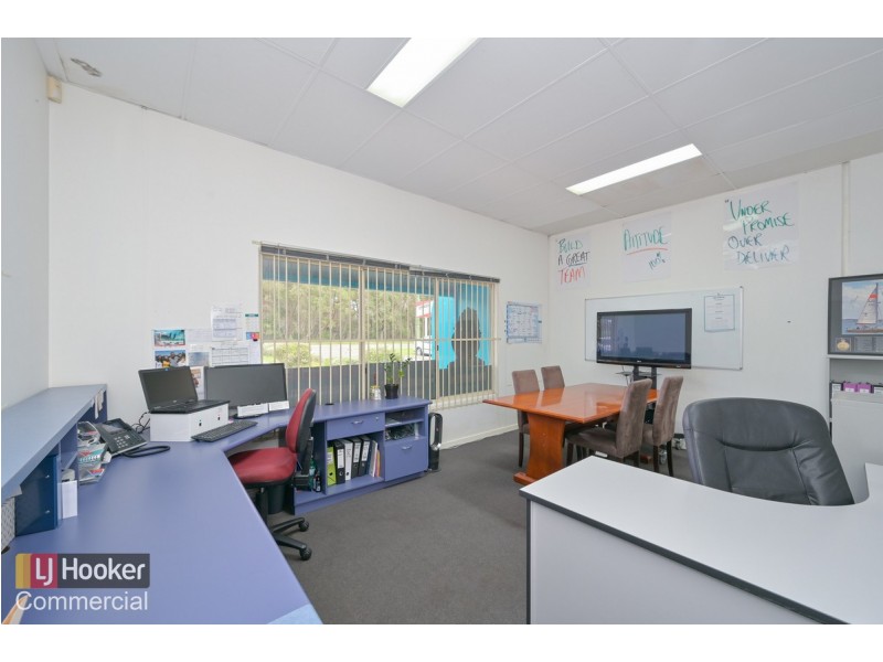1/103 Dixon Road, Rockingham WA 6168