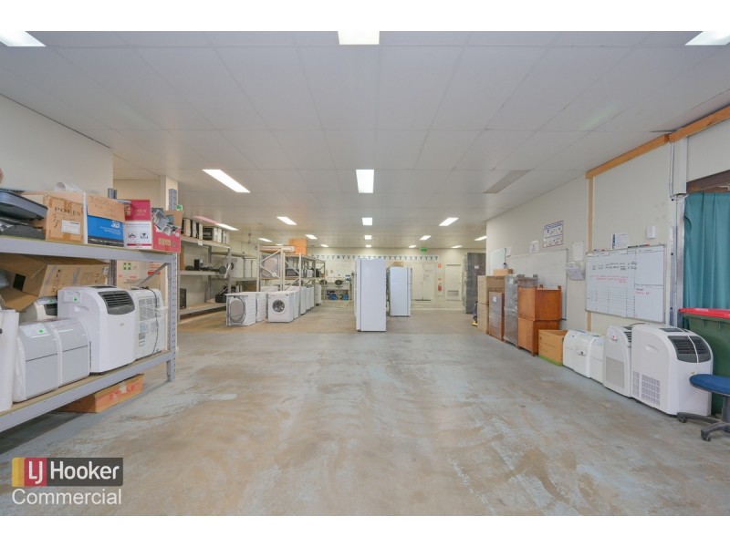 1/103 Dixon Road, Rockingham WA 6168