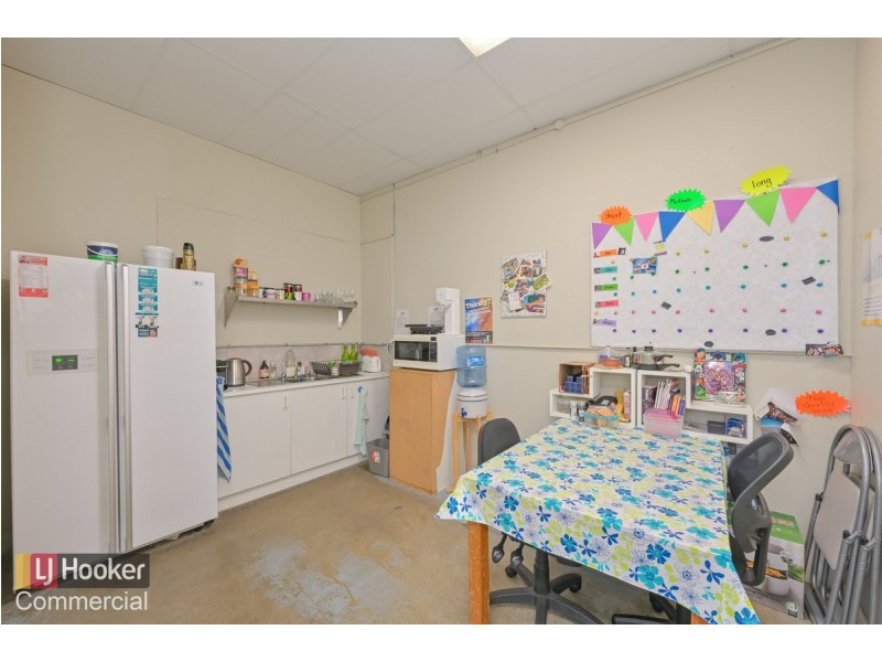 1/103 Dixon Road, Rockingham WA 6168