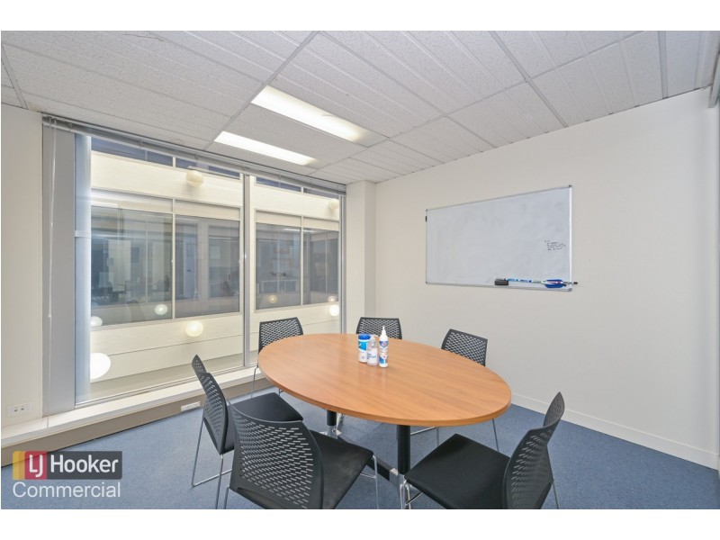 4/174 Hampden Road, Nedlands WA 6009