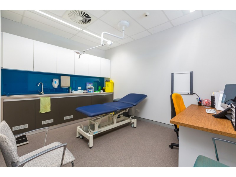 41/3 Barry Marshall Parade, Murdoch WA 6150