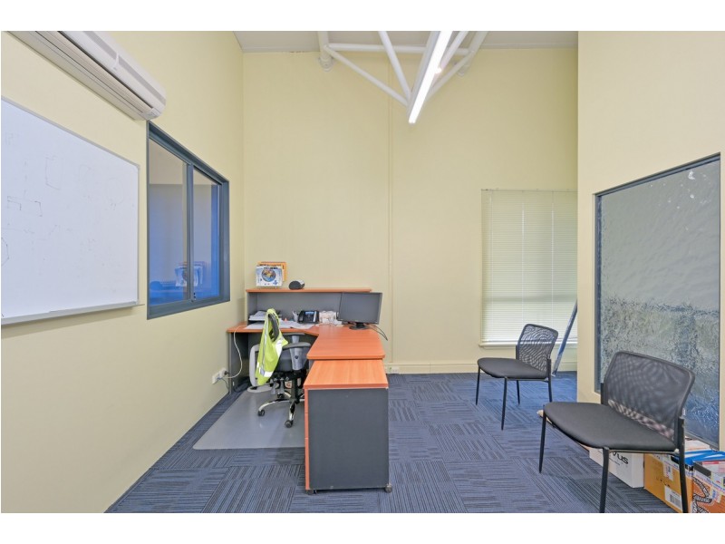 52-54 Irvine Street, Bayswater WA 6053