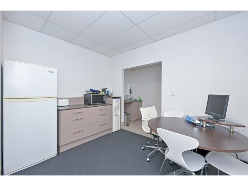 10-11/628-630 Newcastle Street, Leederville WA 6007