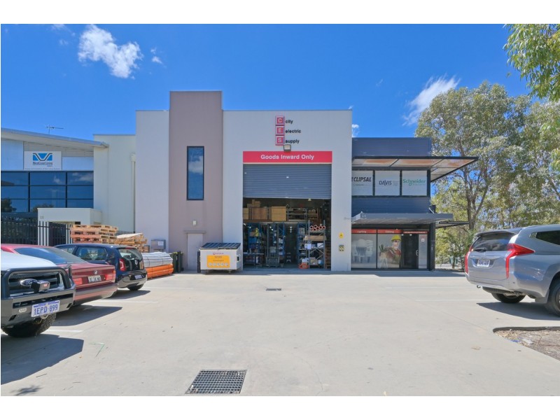 1/24 Sustainable Avenue, Bibra Lake WA 6163