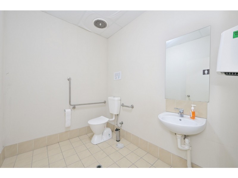 1/24 Sustainable Avenue, Bibra Lake WA 6163