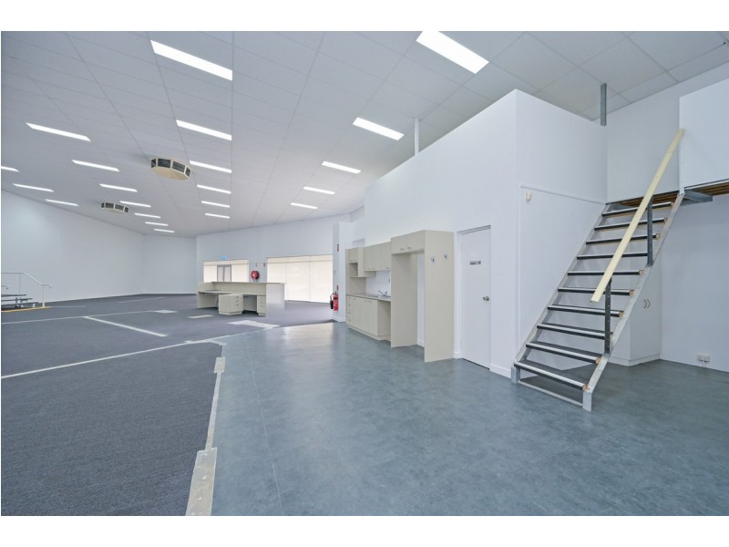 44 Bonner Drive, Malaga WA 6090