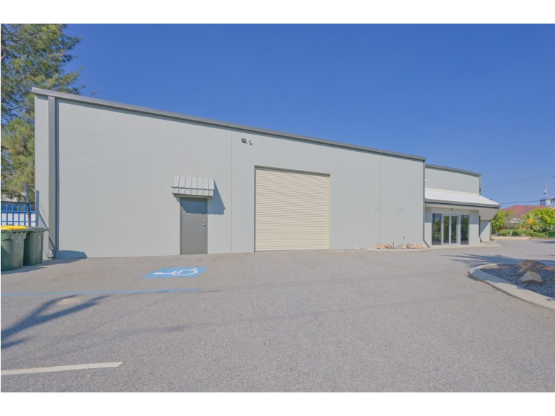 44 Bonner Drive, Malaga WA 6090