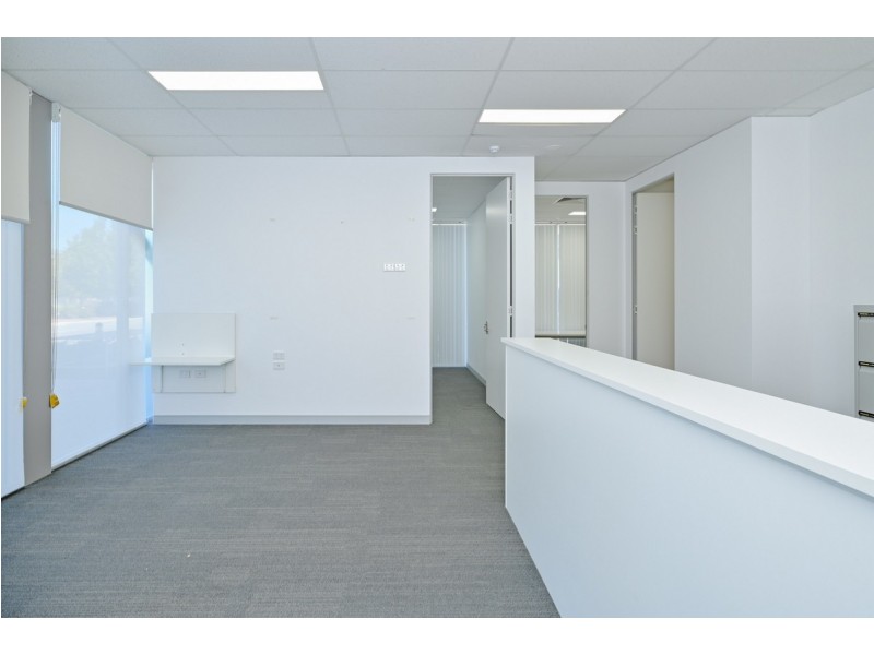 70/95 Chalgrove Avenue, Rockingham WA 6168