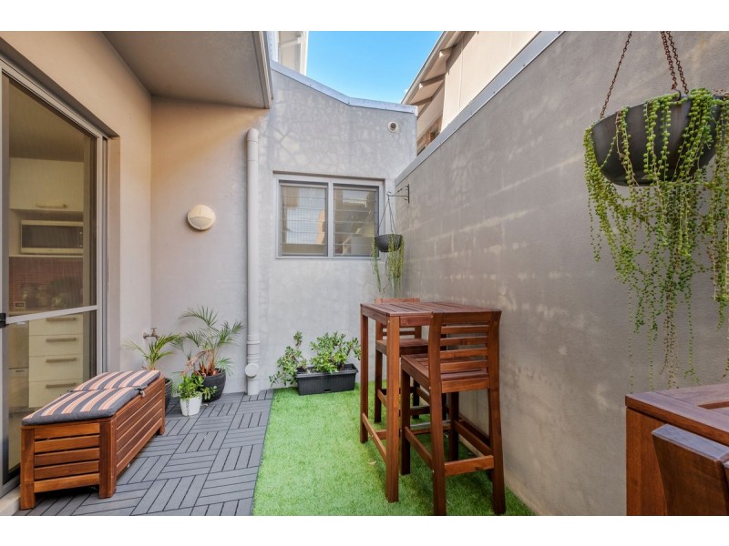 312 Onslow Road, Shenton Park WA 6008