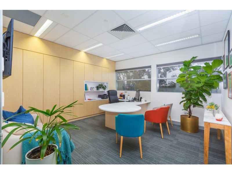 10/2 McCourt Street, West Leederville WA 6007