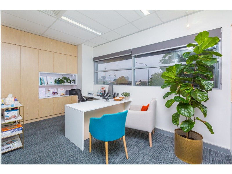 10/2 McCourt Street, West Leederville WA 6007