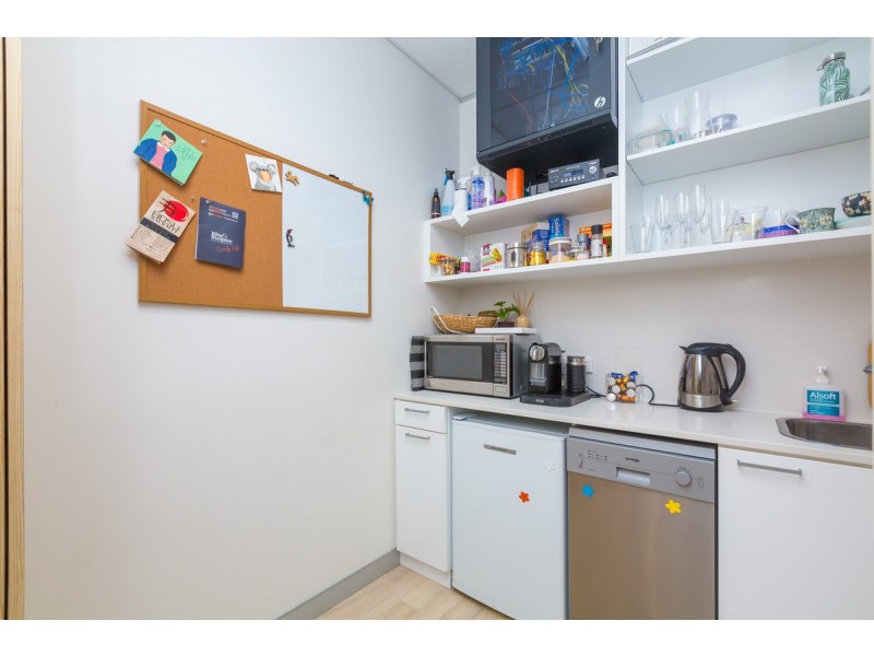 10/2 McCourt Street, West Leederville WA 6007