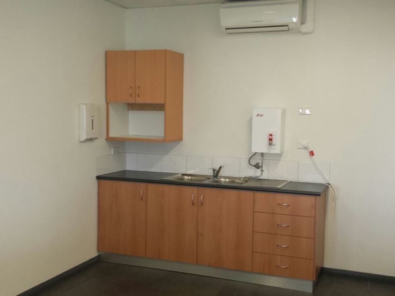 4 – 8 Blackburn Drive, Port Kennedy WA 6172