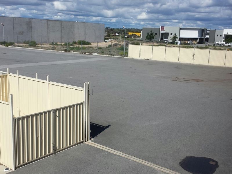 4 – 8 Blackburn Drive, Port Kennedy WA 6172