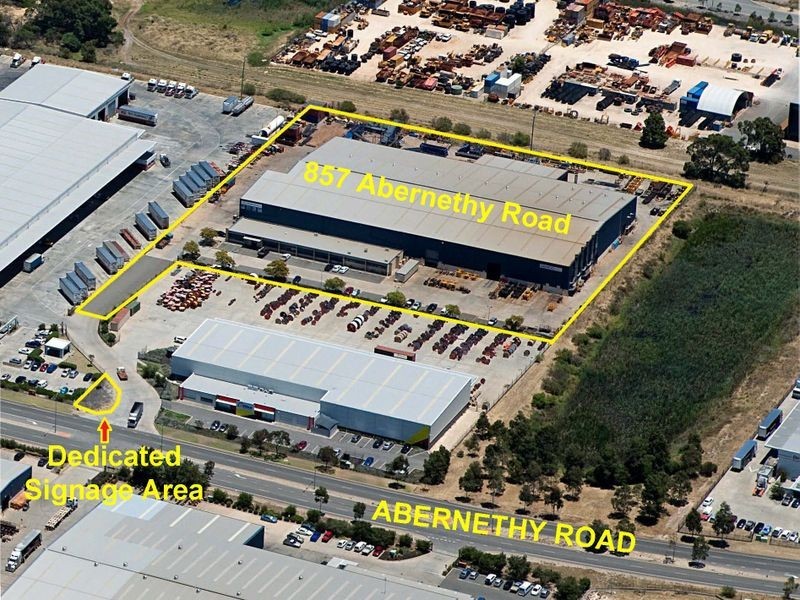 b/857 Abernethy Road, Forrestfield WA 6058