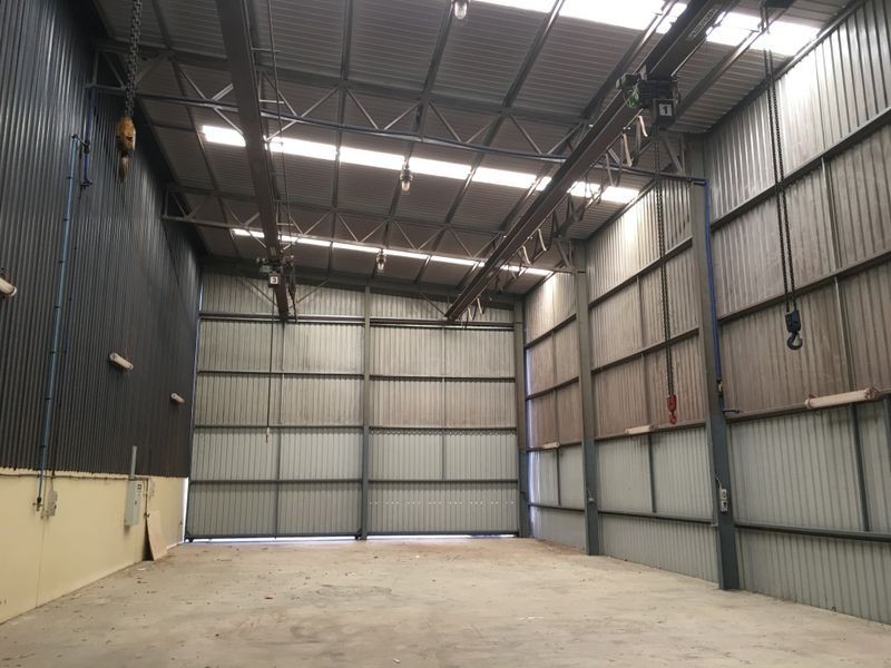 b/857 Abernethy Road, Forrestfield WA 6058