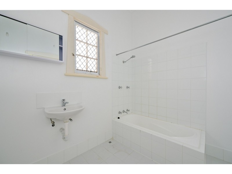 55 Fairway, Crawley WA 6009