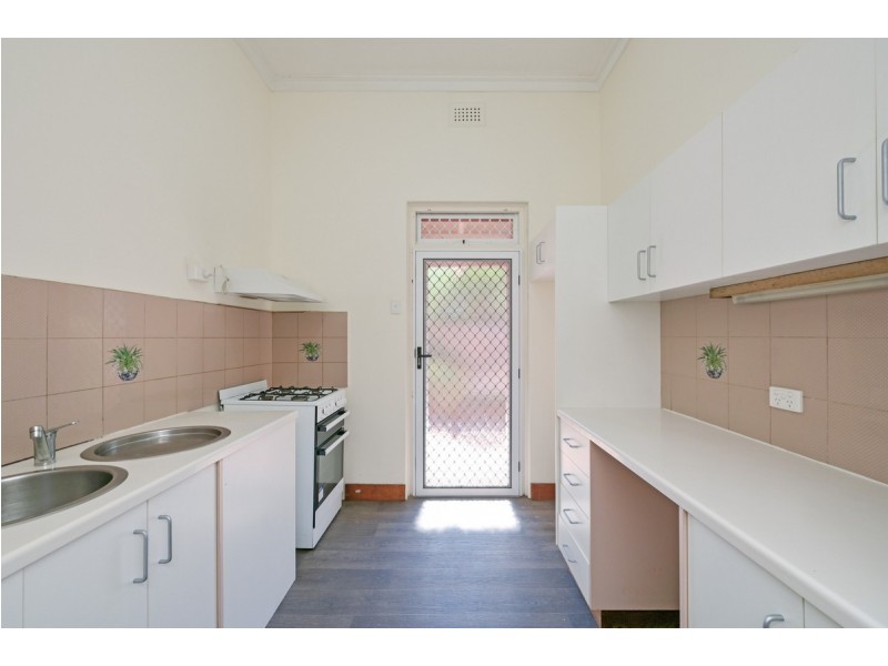 55 Fairway, Crawley WA 6009