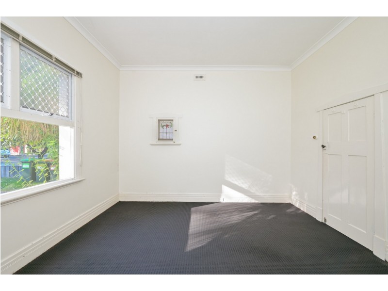 55 Fairway, Crawley WA 6009