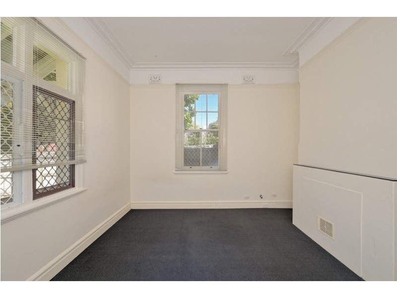 69 Fairway, Crawley WA 6009