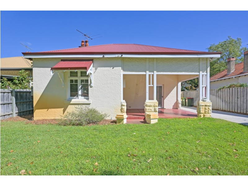 69 Fairway, Crawley WA 6009