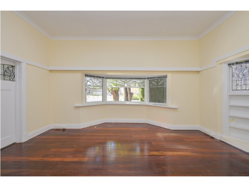 73 Fairway, Crawley WA 6009