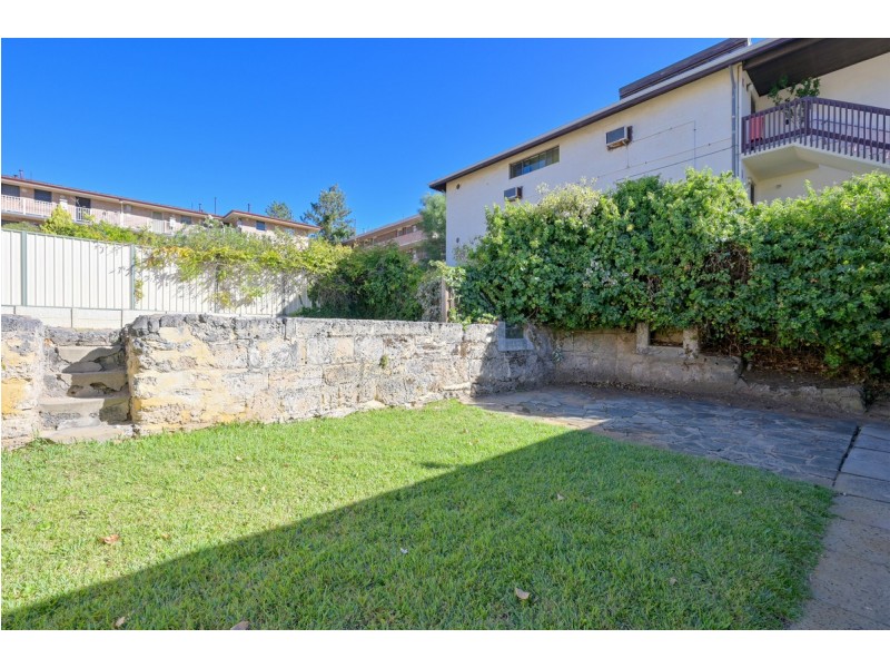 73 Fairway, Crawley WA 6009