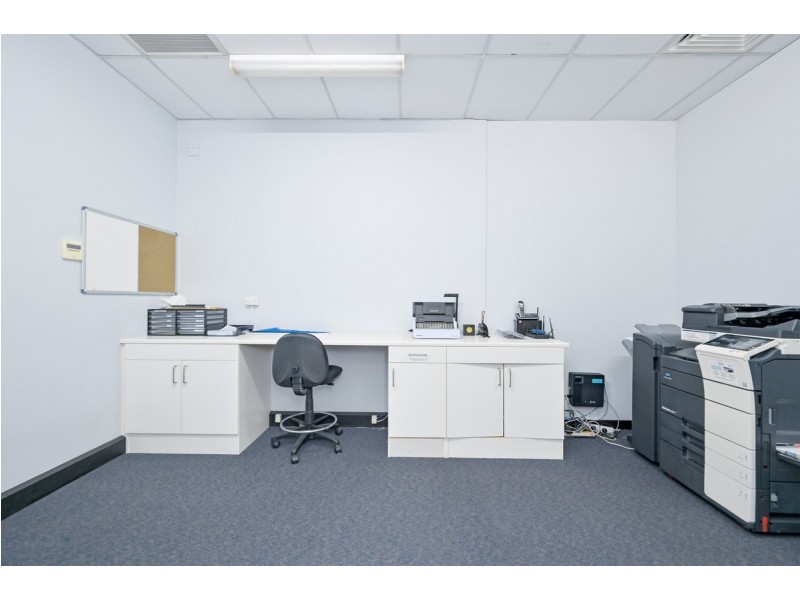 4 & 5/1 – 13 Hamilton Street, Cannington WA 6107