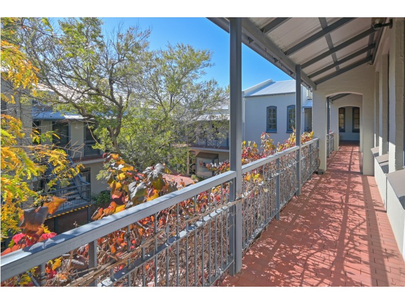 42 & 43/145 Stirling Highway, Nedlands WA 6009