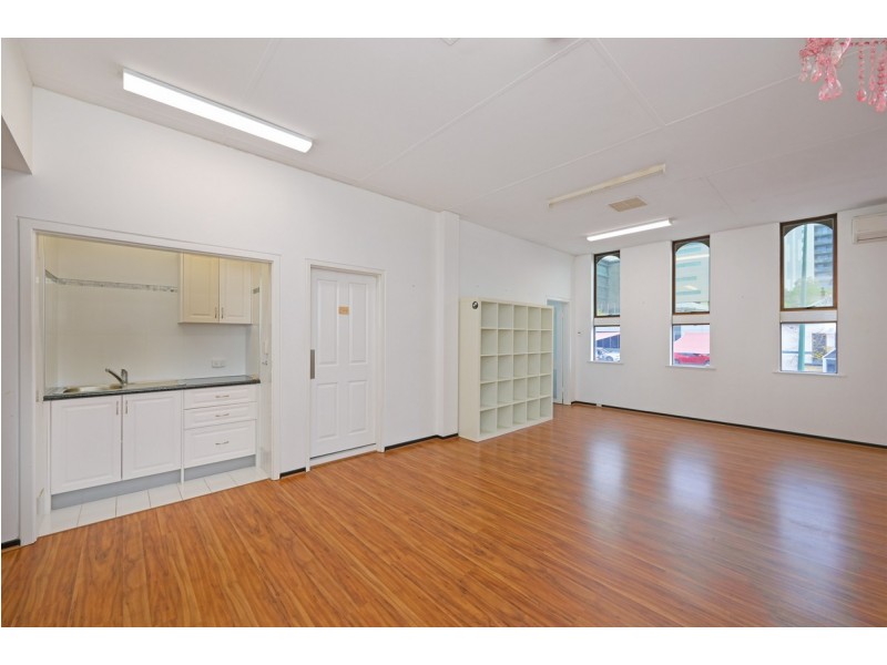 18 Southport Street, West Leederville WA 6007