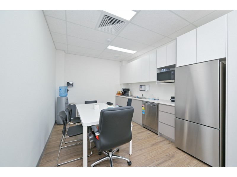 1/2 Boomerang Loop, Banksia Grove WA 6031