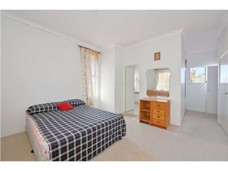 23 Brighton Road, Scarborough WA 6019